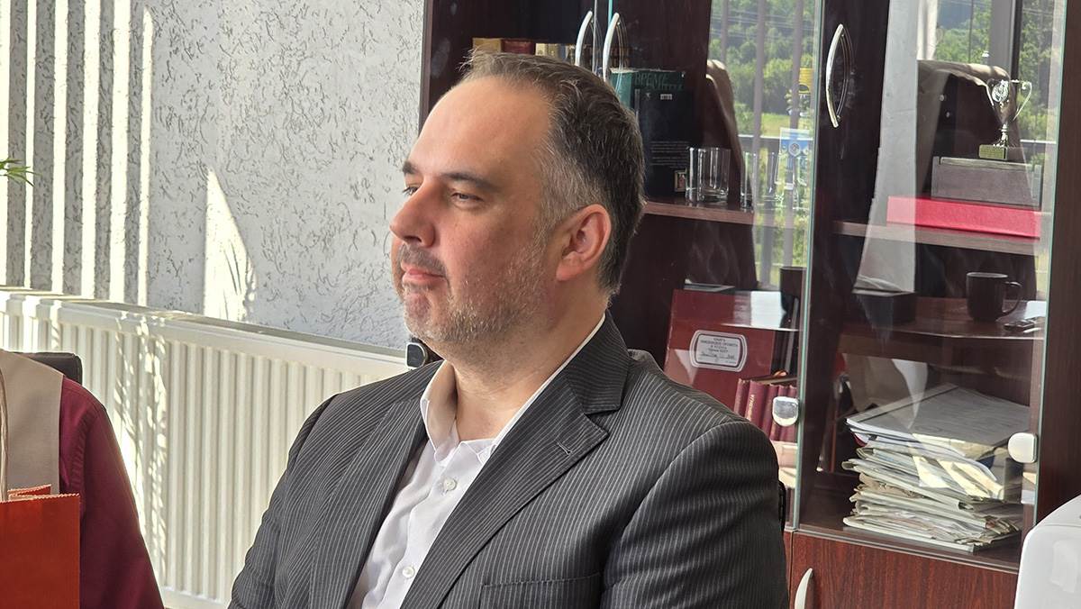 Nebojša Cile Ilić copy.jpg