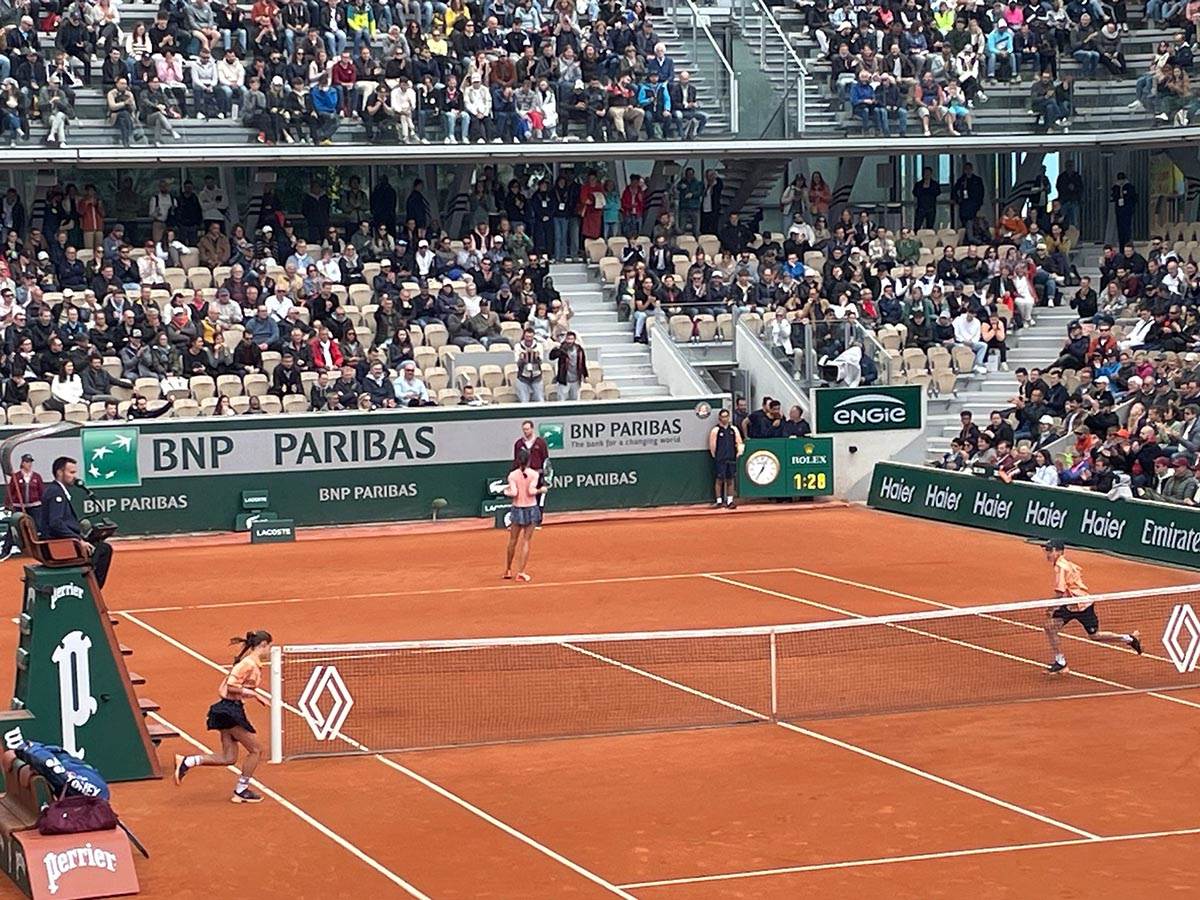 Olga Danilović i Dona Vekić (4).jpg