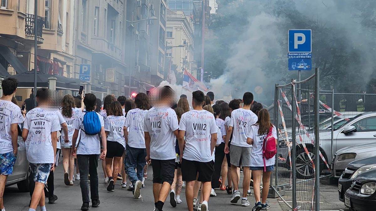 osmaci ispraćaj BLUR (4).jpg