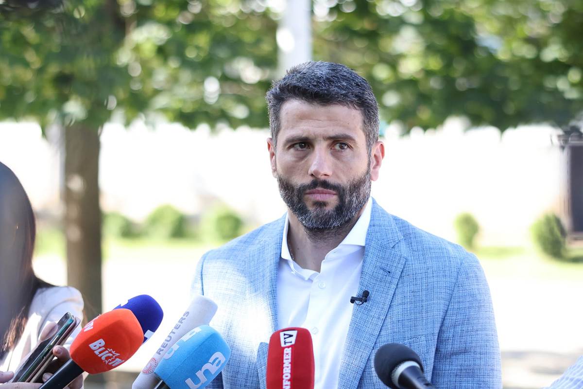 Šapić Izbori (7).jpg