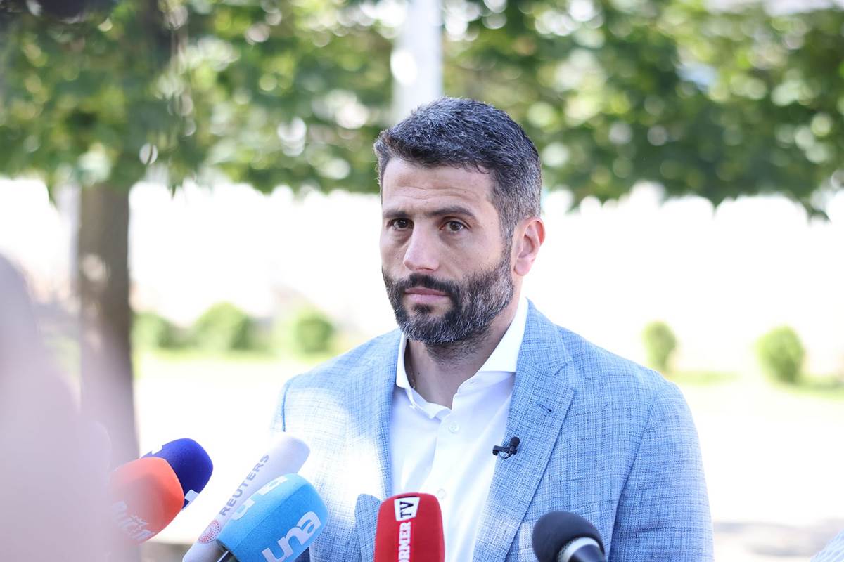 Šapić Izbori (8).jpg