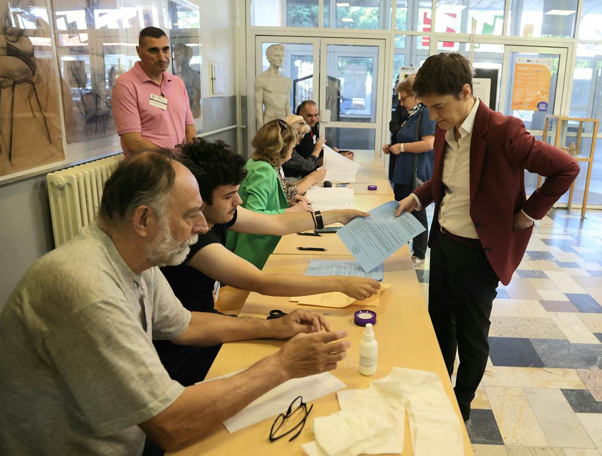 Ana brnabić Izbori (6).jpg