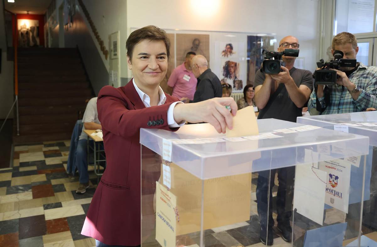 Ana brnabić Izbori (11).jpg