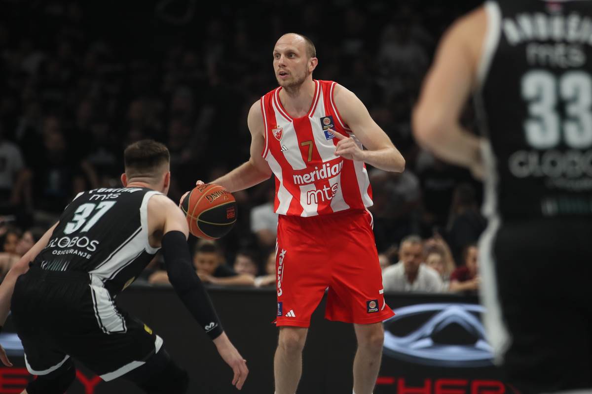 Janis Sferopulos o Milošu Teodosiću i Crvenoj zvezdi