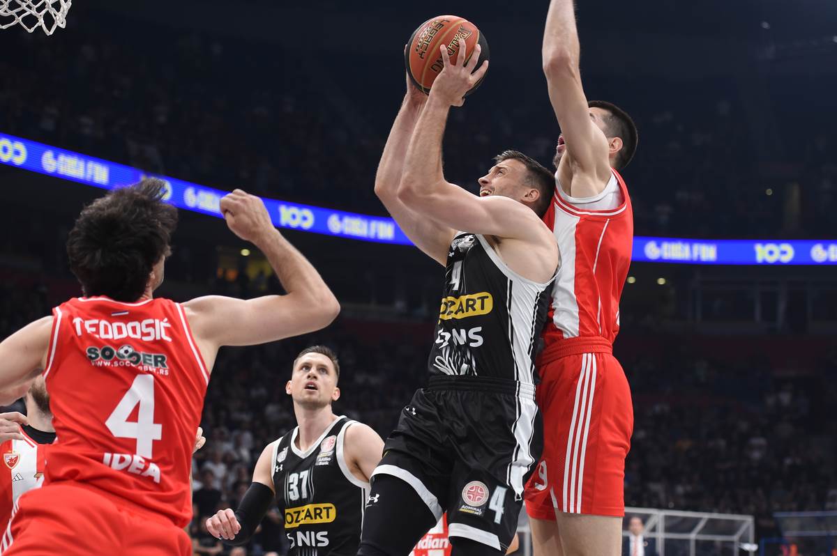 PARTIZAN_vs_CRVENA_ZVEZDA_22(1).jpg