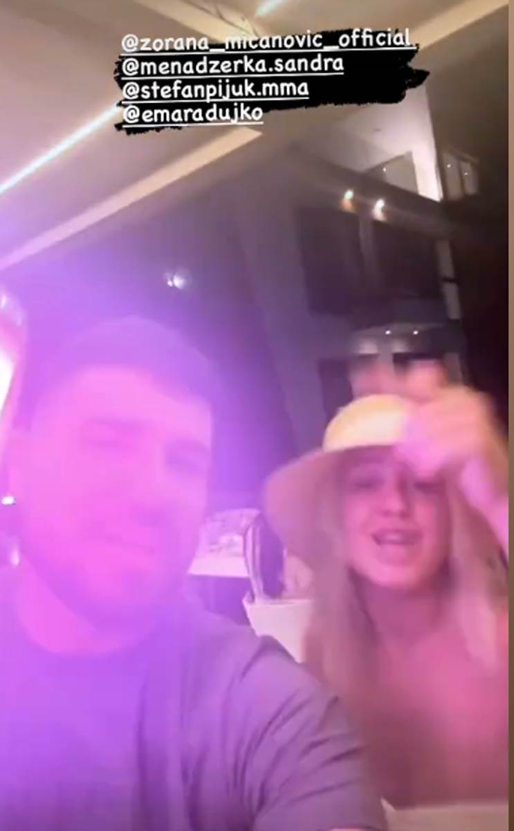 Teodora Džehverović u izazovnoj haljini na svadbi menadžerke Sandre