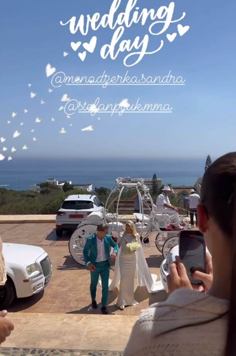 Teodora Džehverović u izazovnoj haljini na svadbi menadžerke Sandre