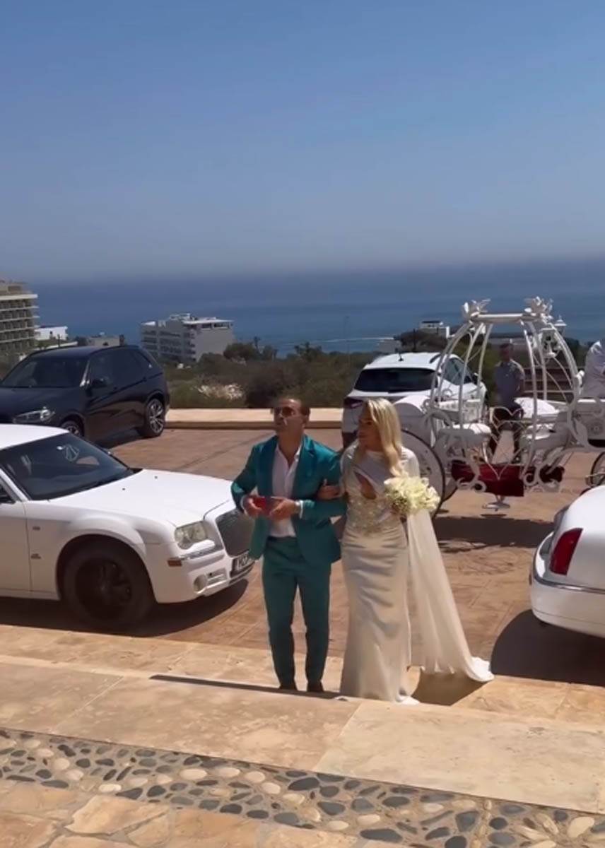 Teodora Džehverović u izazovnoj haljini na svadbi menadžerke Sandre