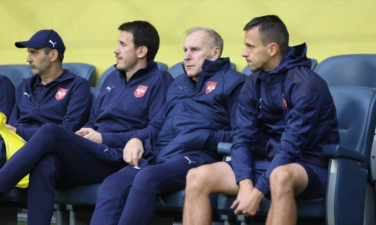 Fudbaleri Srbije na treningu u Stokholmu (7).jpg