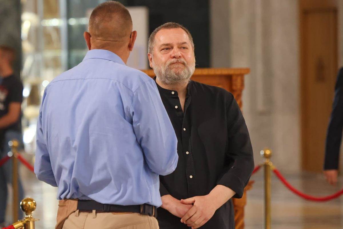 Nikola Pejakovic Kolja, glumac i muzicar (1).jpg