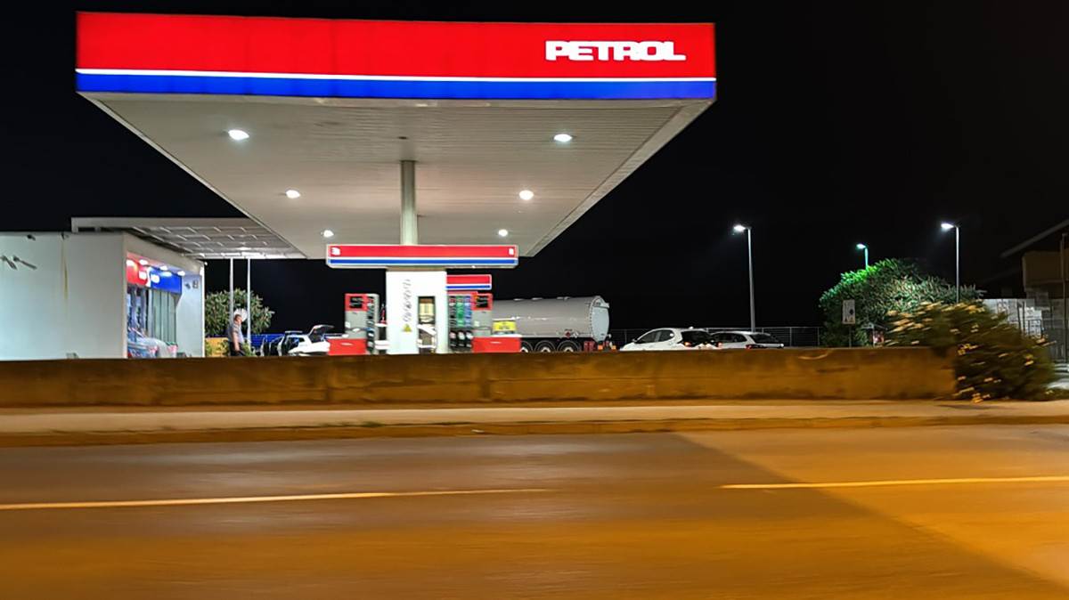 Policija u Tuzli traga za naoružanim muškarcem