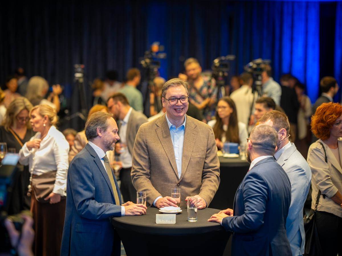 WhatsApp Image 2024-06-09 at 21.49.16 (2).jpeg