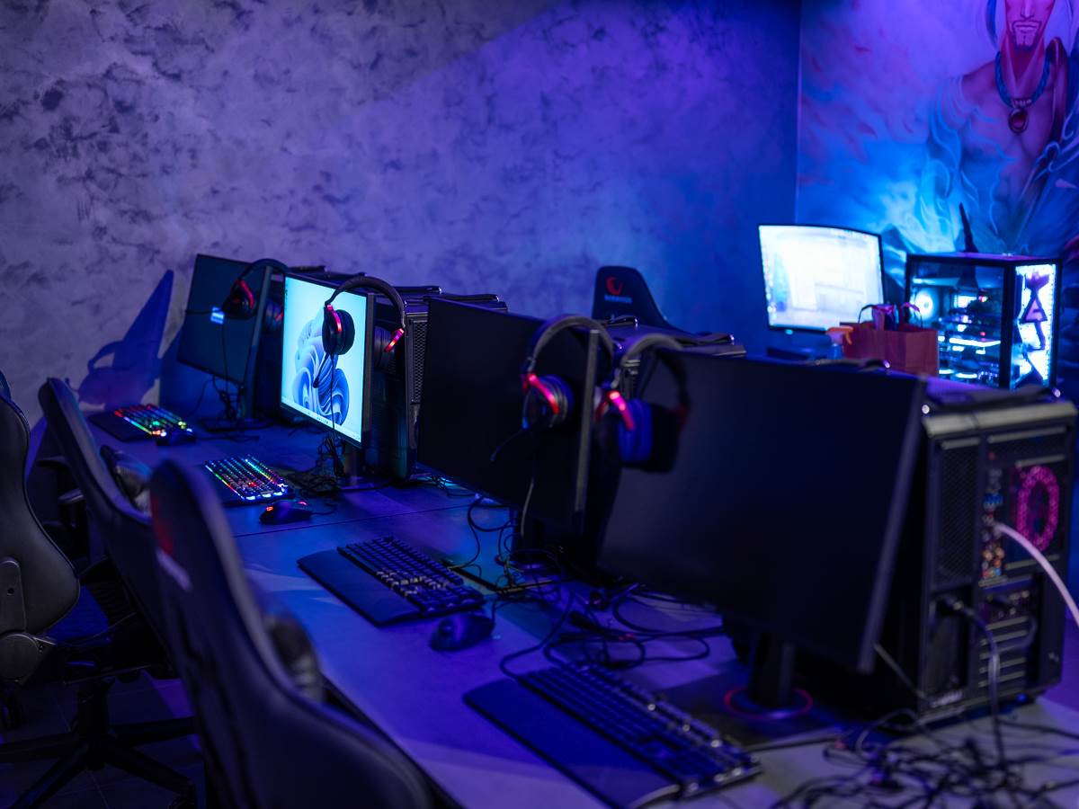 lux 27 luka bojovic-2.jpg