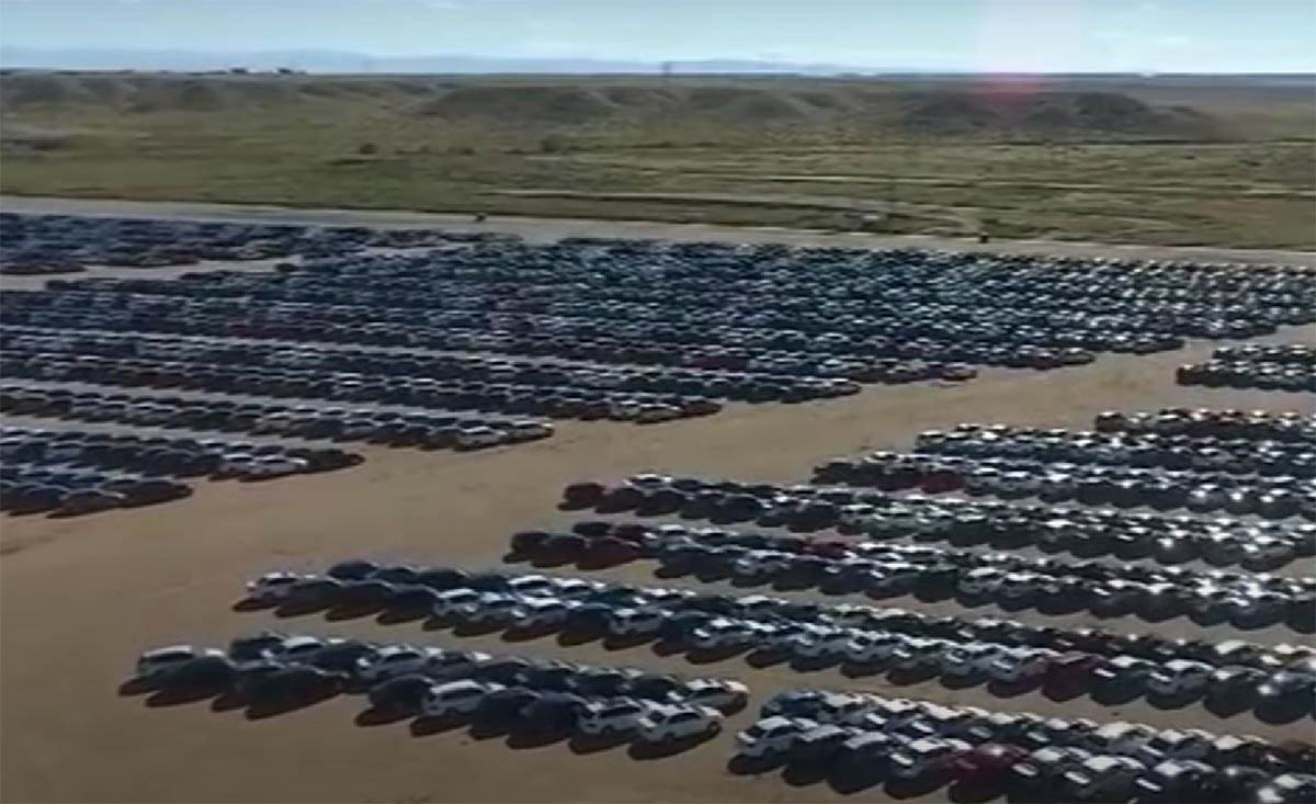 NAJVEĆE GROBLJE AUTOMOBILA NA SVIJETU (3).jpg