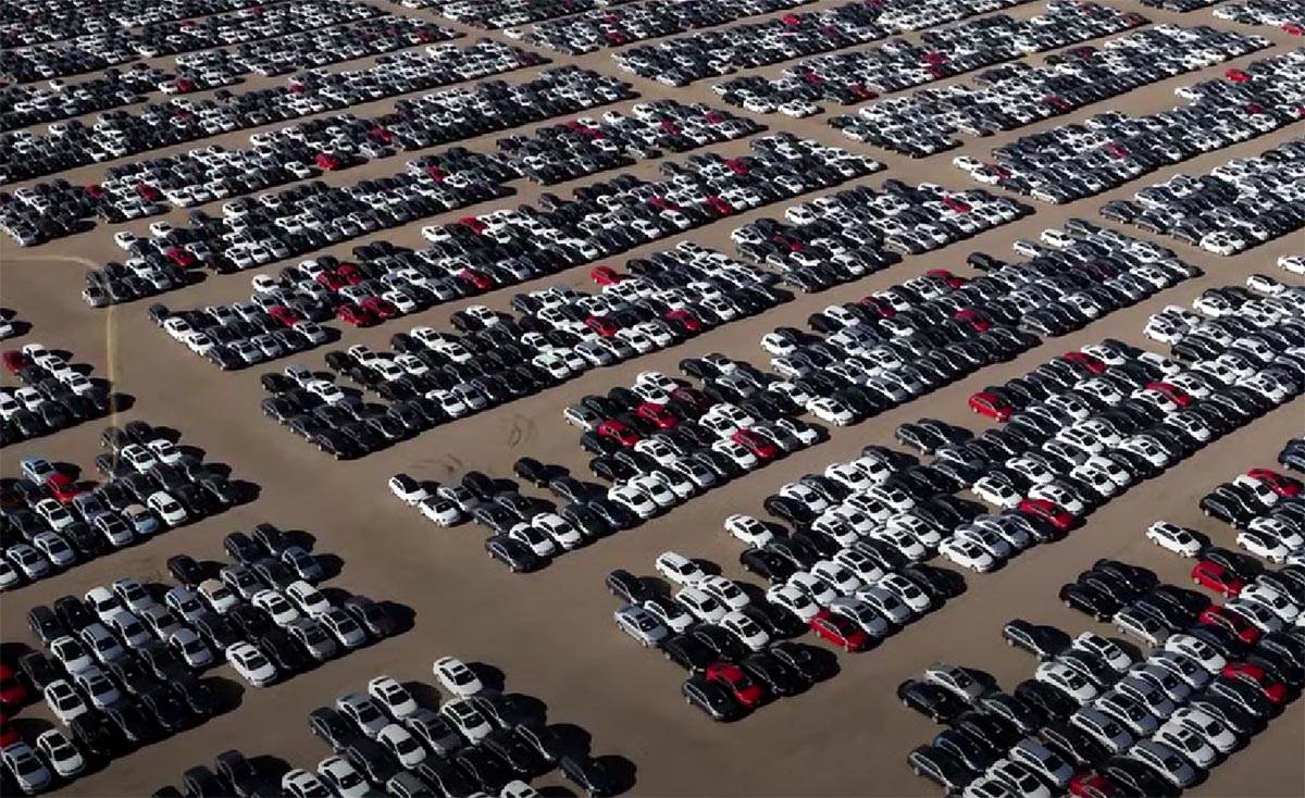 NAJVEĆE GROBLJE AUTOMOBILA NA SVIJETU (4).jpg