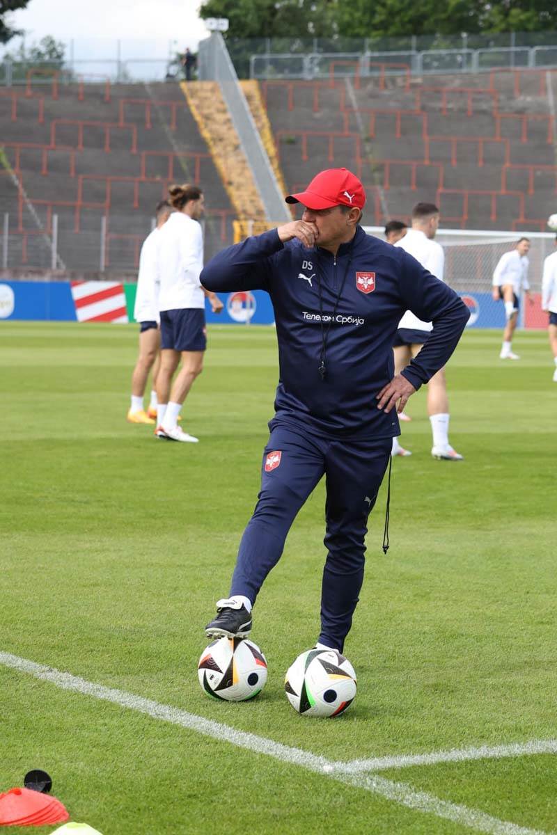 WhatsApp Image 2024-06-12 at 17.43.22 (1).jpg