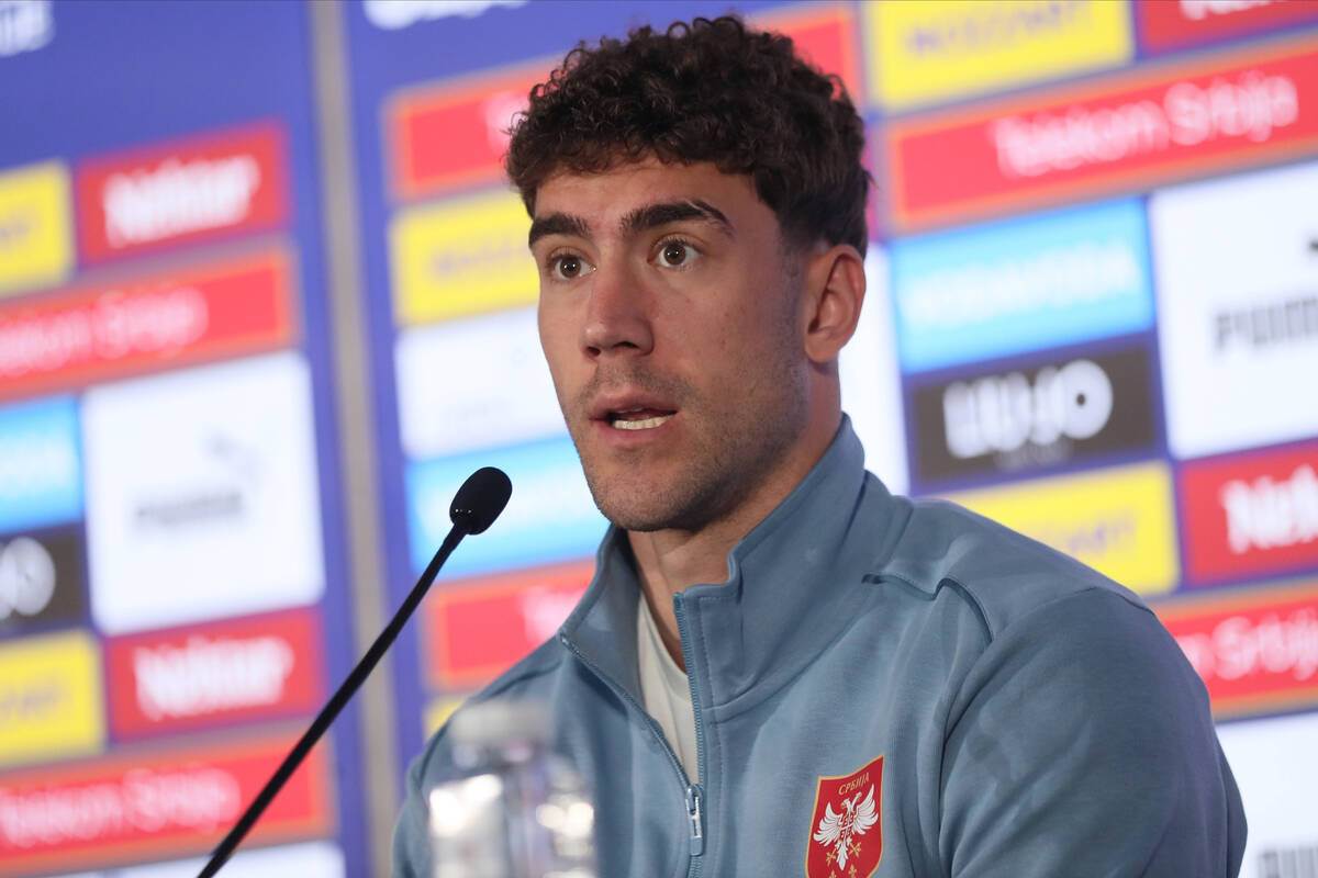 Dušan Vlahović konferencija (8).jpg