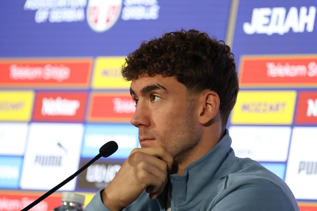 Dušan Vlahović konferencija  (12).jpg