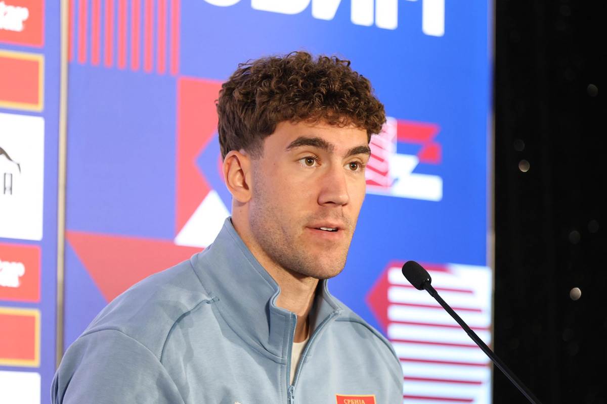 Dušan Vlahović konferencija  (13).jpg