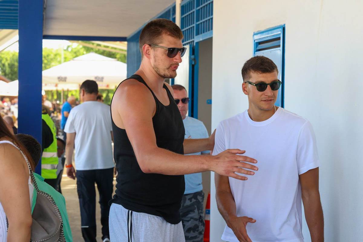 Šta Nikola Jokić radi kad je u Srbiji?