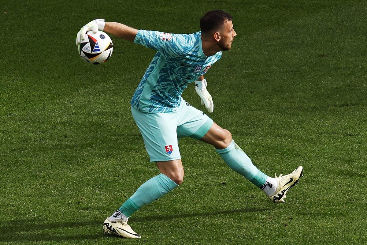 Martin Dubravka (4).jpg