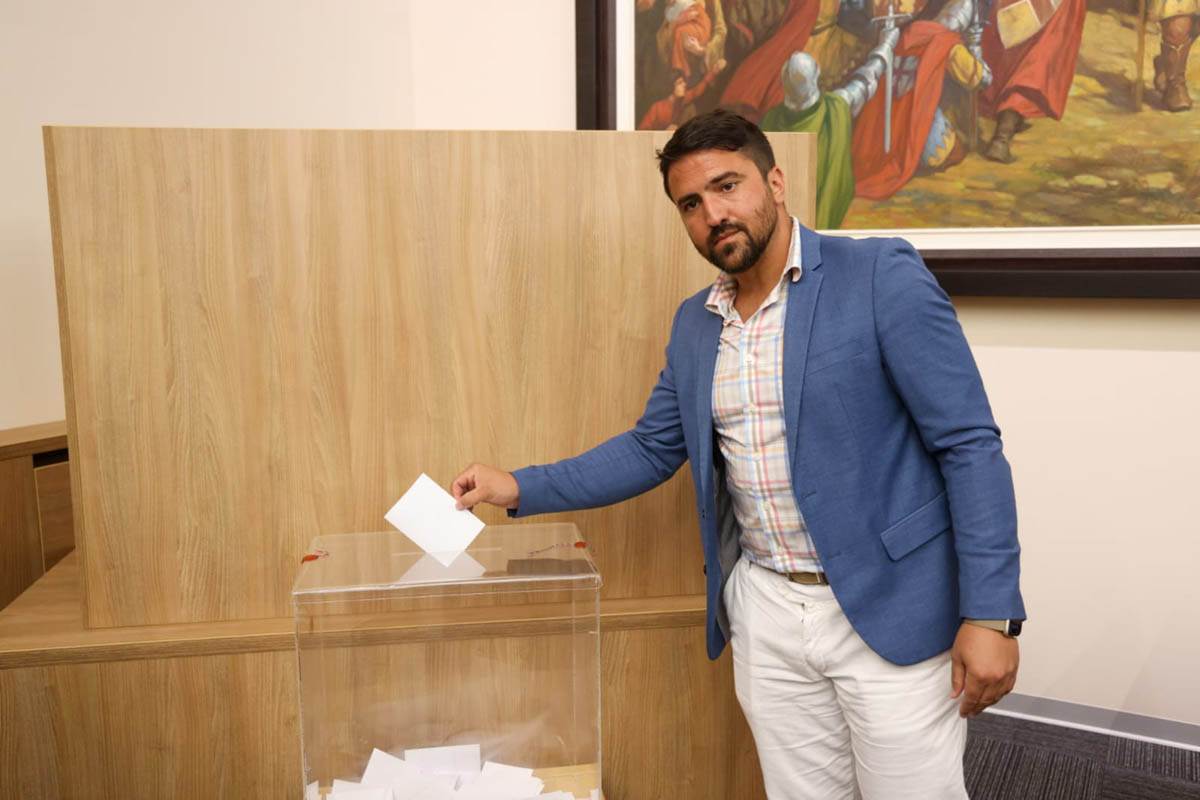 Sednica Skupštine Grada Beograda   (8).jpg