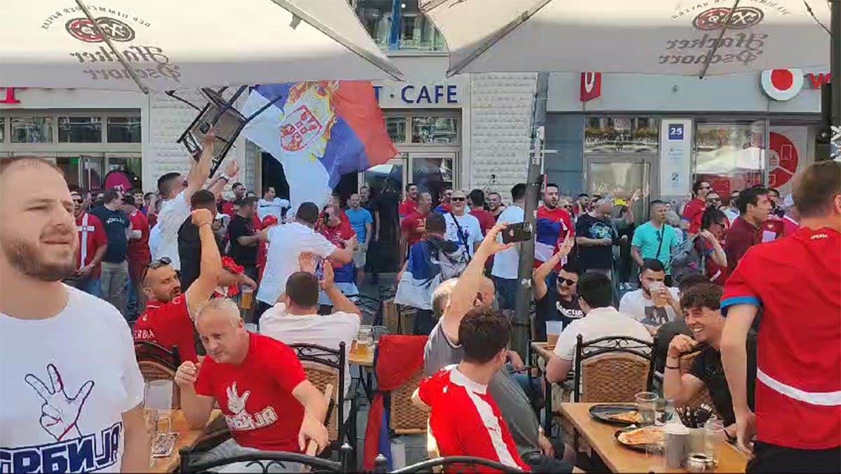 Srbi igraju kolo i lože se u Minhenu pred meč sa Danskom