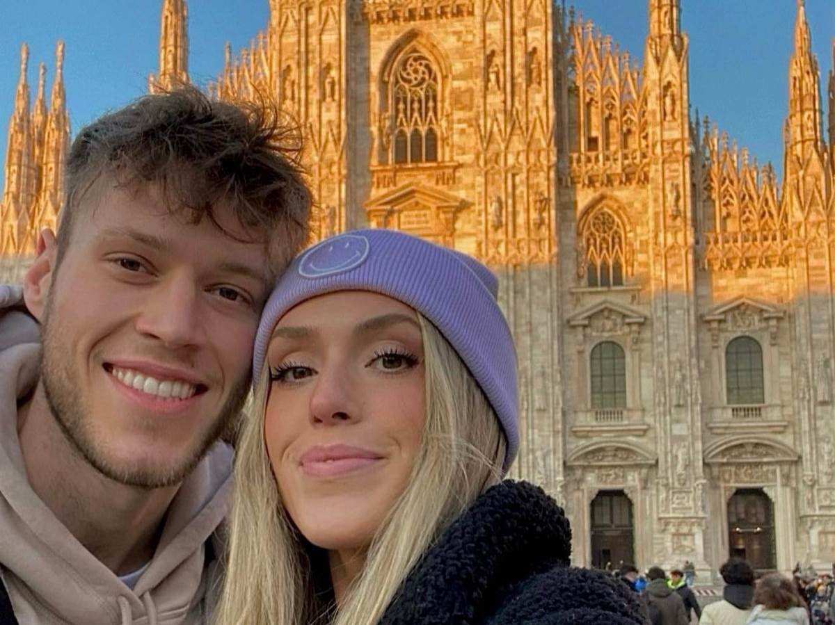 Odbojkašica Tejlor Agost žena košarkaša Zvezde Majka Dauma fotografije