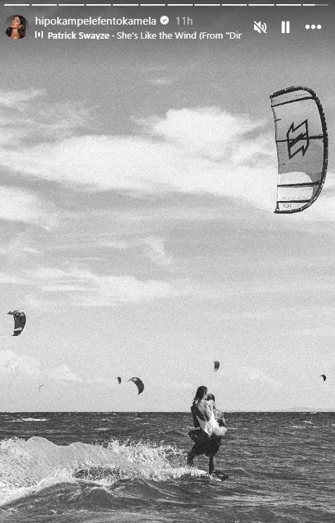 Dragana Mićalović plače u svom stanu