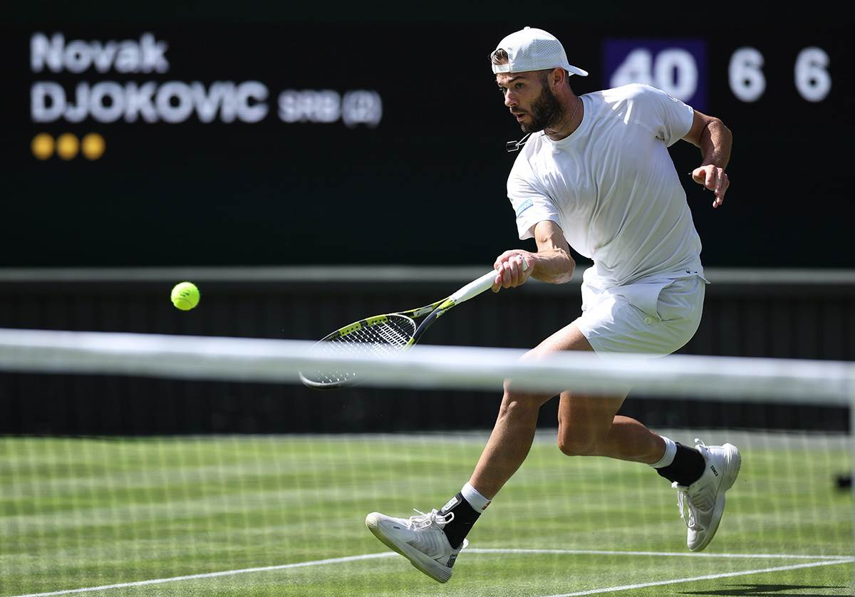 Novak Đoković se obračunava sa teniskim moćnicima na Vimbldonu