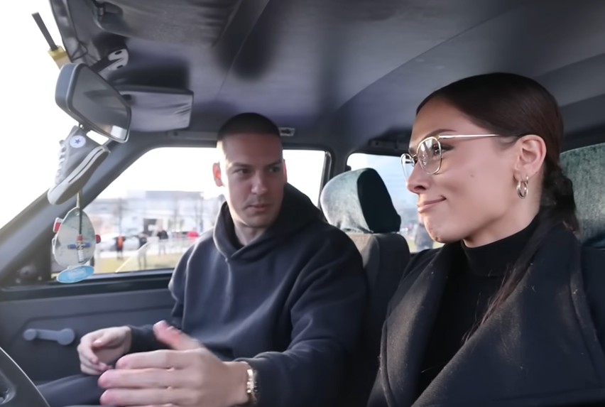 Anja Bla nakon raskida sa Baka Prasetom smuvala starijeg milionera