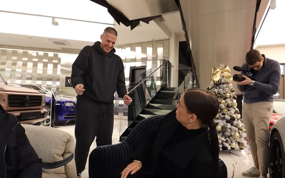 Anja Bla nakon raskida sa Baka Prasetom smuvala starijeg milionera