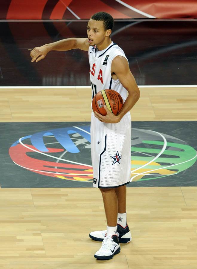 Stef Kari ima samo jedan poraz u karijeri i to od Srbije