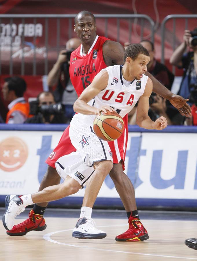 Stef Kari ima samo jedan poraz u karijeri i to od Srbije