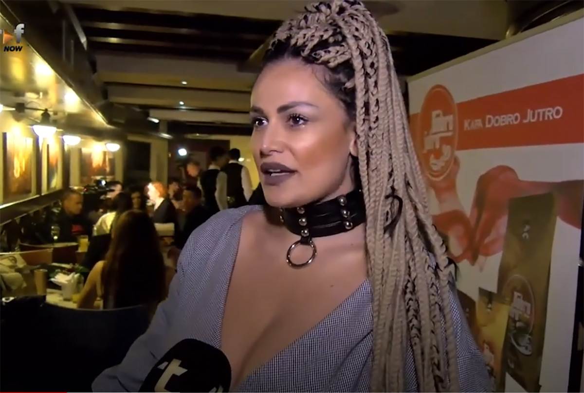 Sve transformacije Indi Aradinović od početka karijere