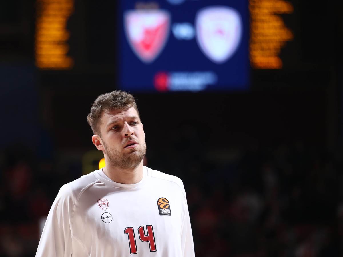 Kipar želi Sašu Vezenkova u reprezentaciji