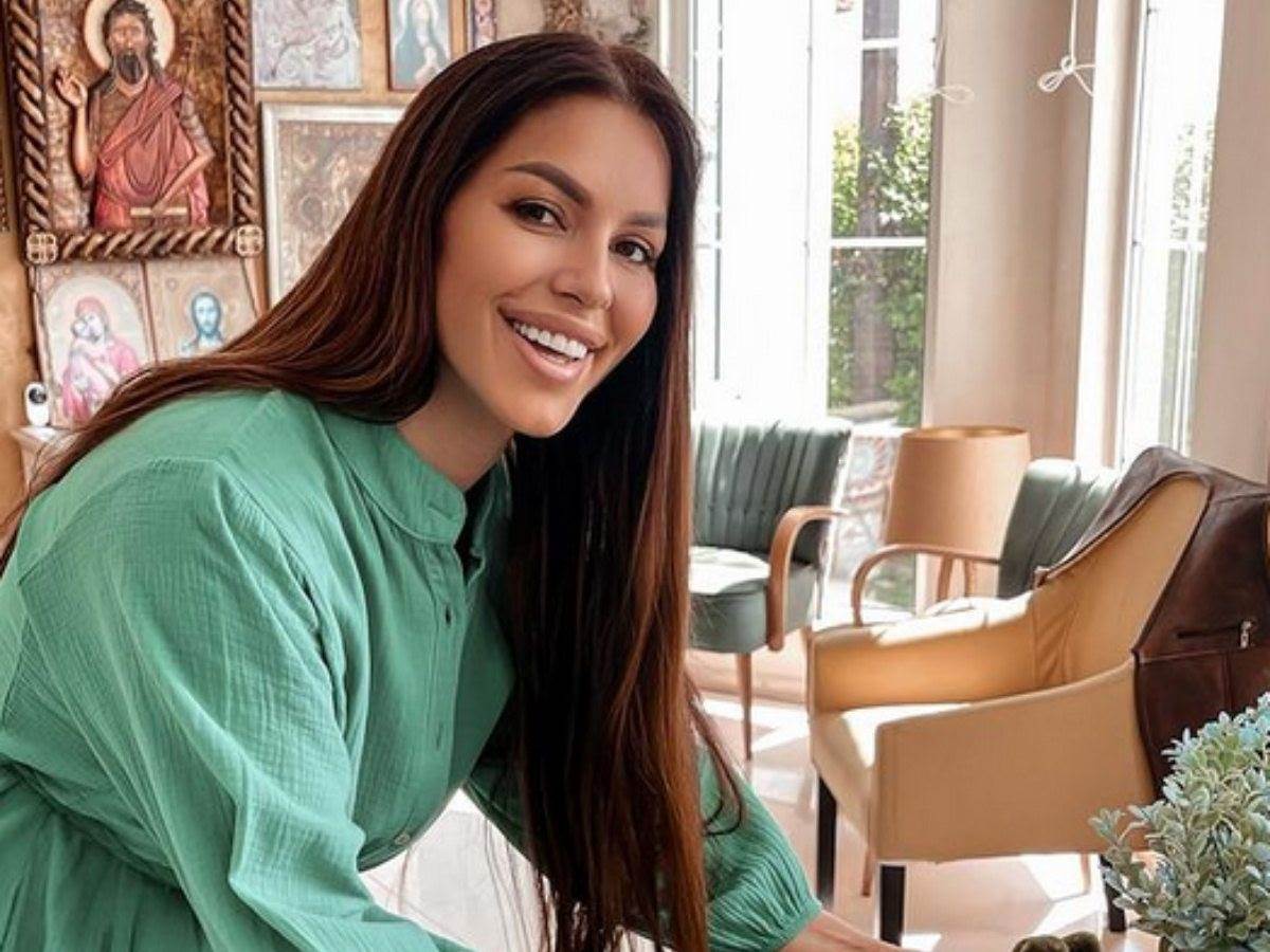 KARLEUŠA S KRAVAMA, SEKA MUTNA, DARA PRIRODNA, A TEK CECA: Ovo su prve fotke naših pevačica na Instagramu