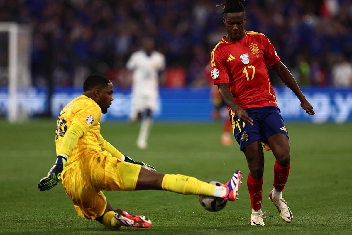 ŠPANIJA JE U FINALU, JAMAL POSLAO MBAPEA KUĆI: Dete od 17 godina podsetilo sve kako fudbal igraju ma