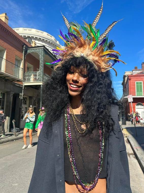 Zola Ivi Marfi (2).png