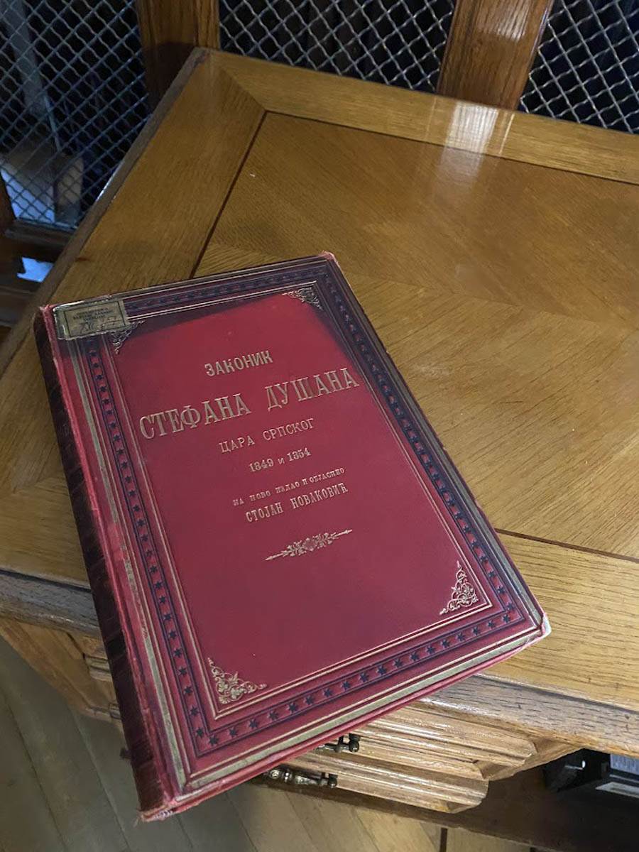 Narodna Biblioteka Srbije  (7).jpg