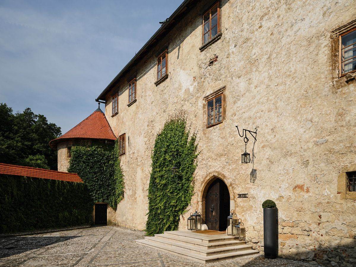 Otoƒec arhitektura-52.JPG