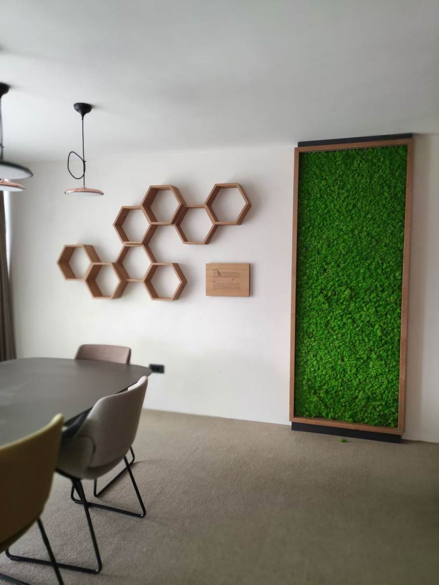 Slovenija Bled Živa2.jpg