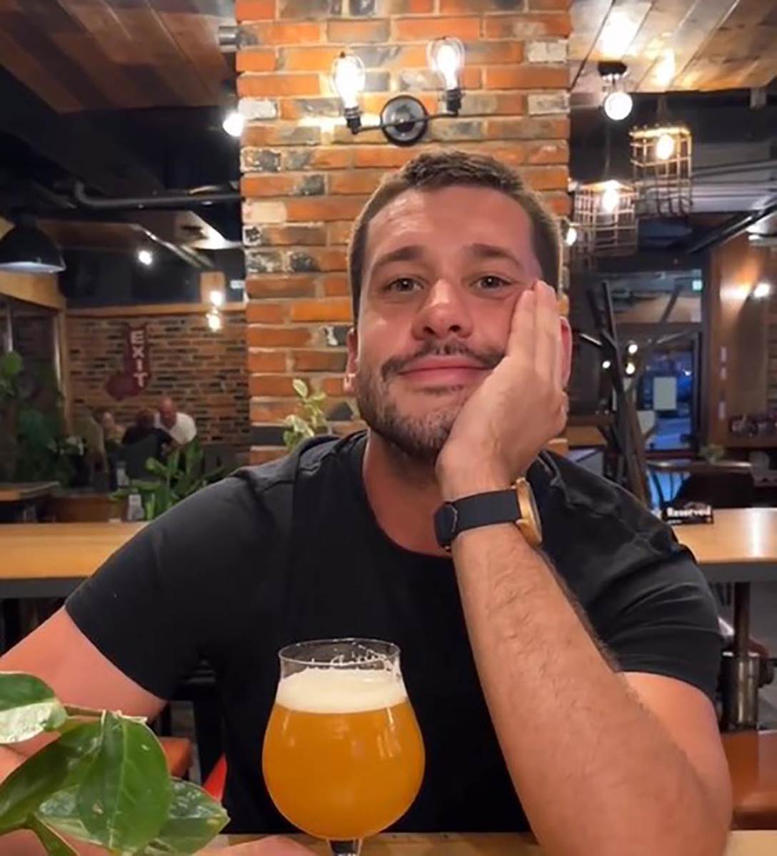 Ko je Hrvat sa Exita kojeg traže žene iz Srbije