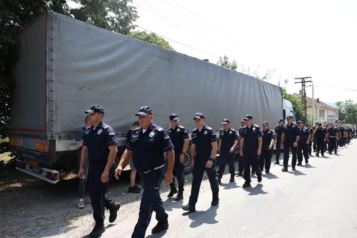 Poruka sestre ubijenog policajca Nikole Krsmanovića pre sahrane