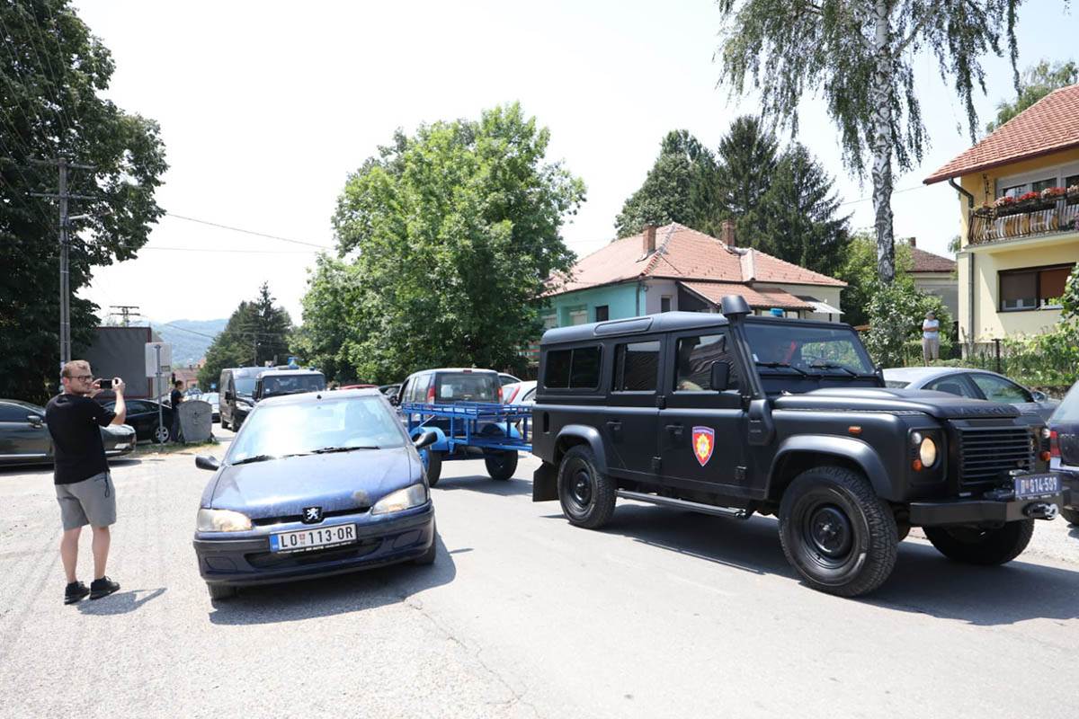 Poruka sestre ubijenog policajca Nikole Krsmanovića pre sahrane