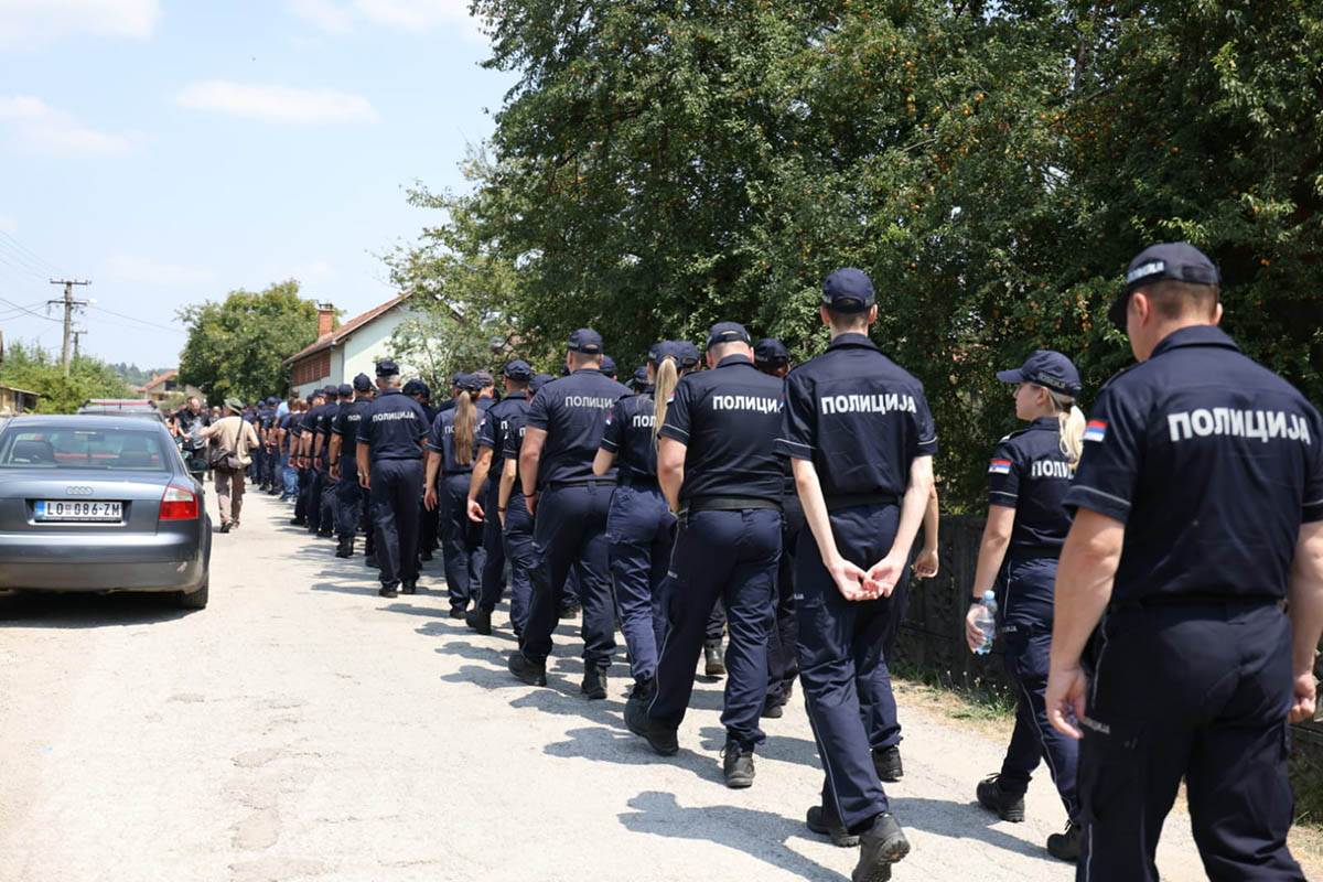 Poruka sestre ubijenog policajca Nikole Krsmanovića pre sahrane