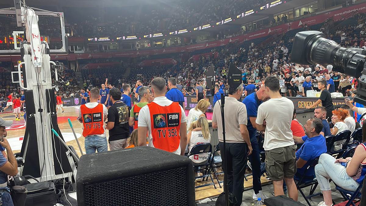 Natalija Jokić sa ćerkom na utakmici