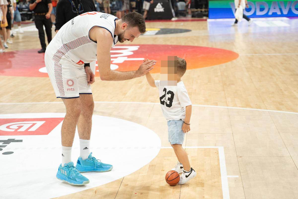 WhatsApp Image 2024-07-22 at 22.00.25 (5).jpeg