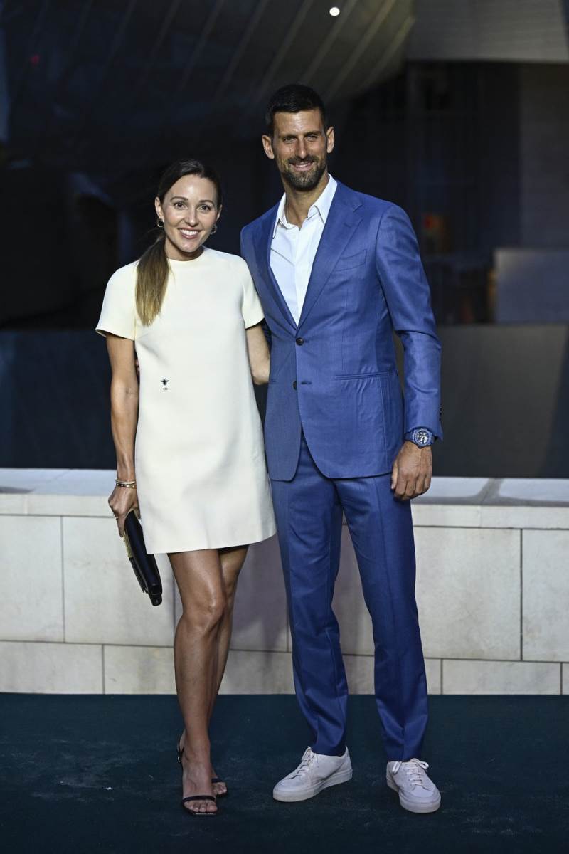 Zašto je Jelena Đoković nosila bele haljine u Parizu