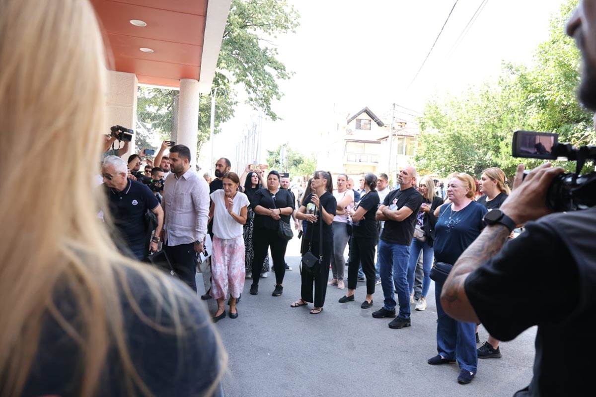 Suđenje Urošu Blažiću, masovnom ubici iz Mladenovca (4).jpg